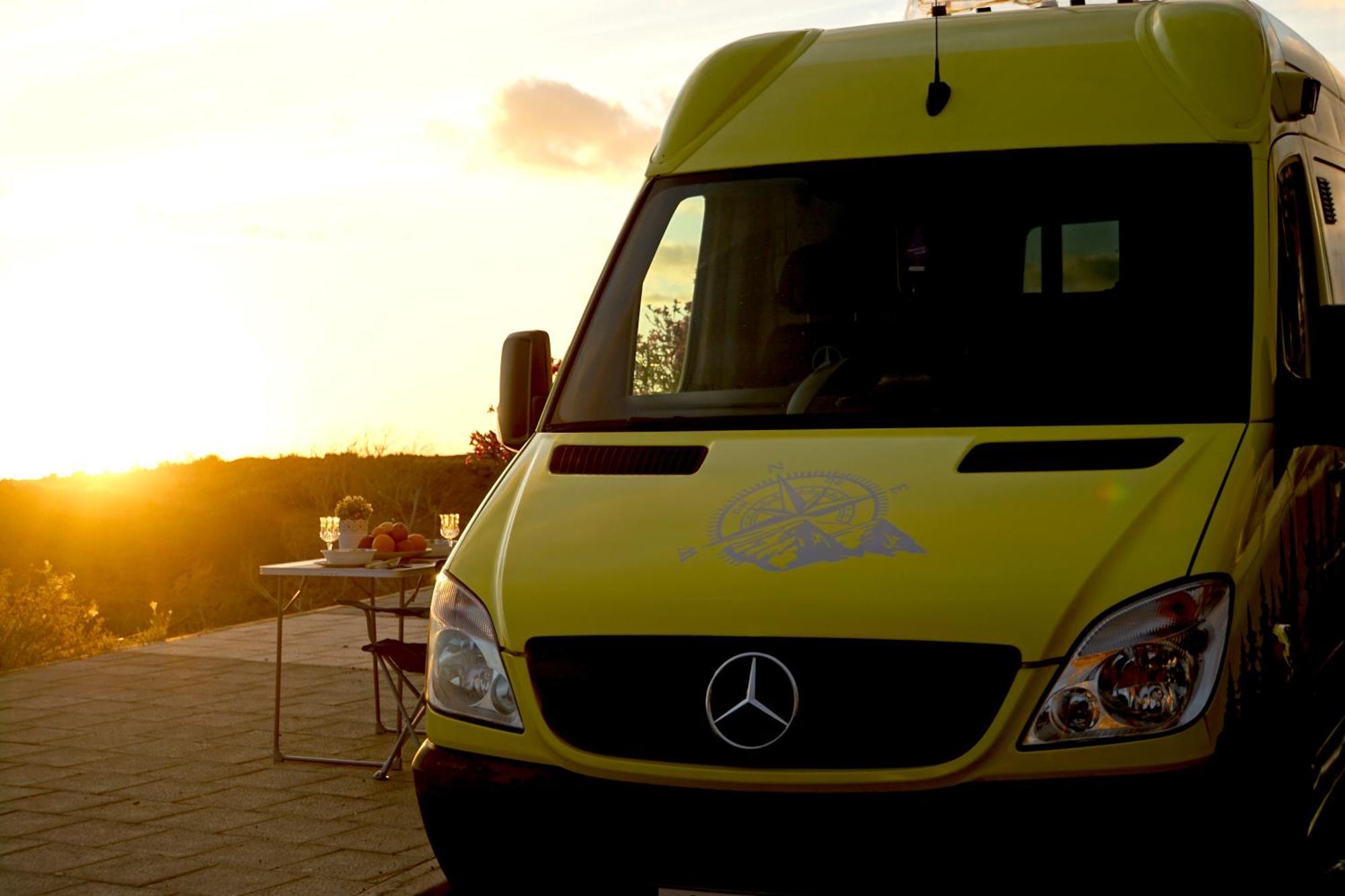 On Road- Feel Freedom With Campervan! Guincho  Exterior photo